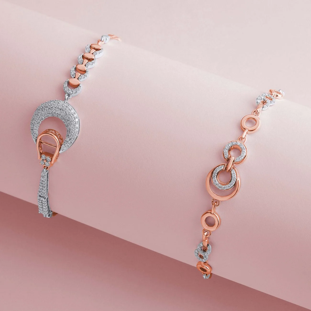 Pulsera de eslabón Puerto — segundo ángulo